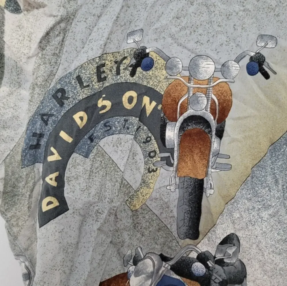 Harley Davidson Vtg Men's Gray Hawaiian Motorcycle Collage Style Shirt, Size 2XL - Picture 3 of 12